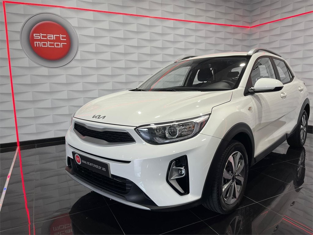 Foto 1 KIA STONIC 1.2 DPi 62kW 84CV Concept Plus 5p