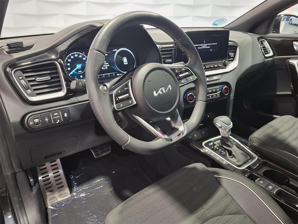 Foto 10 KIA XCEED DRIVE 1.5 T-GDI 160CV