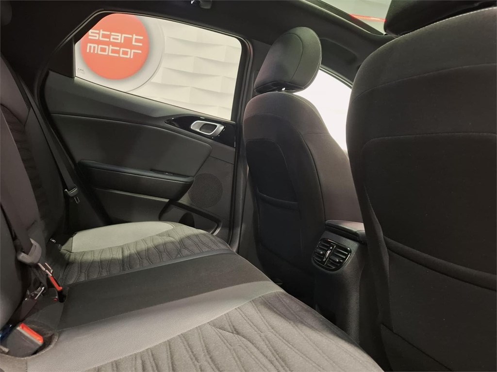Foto 17 KIA XCEED DRIVE 1.5 T-GDI 160CV