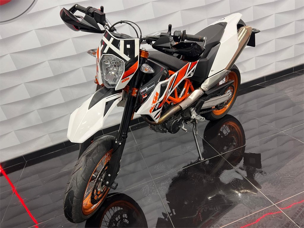 Foto 3 KTM 690 SMC R