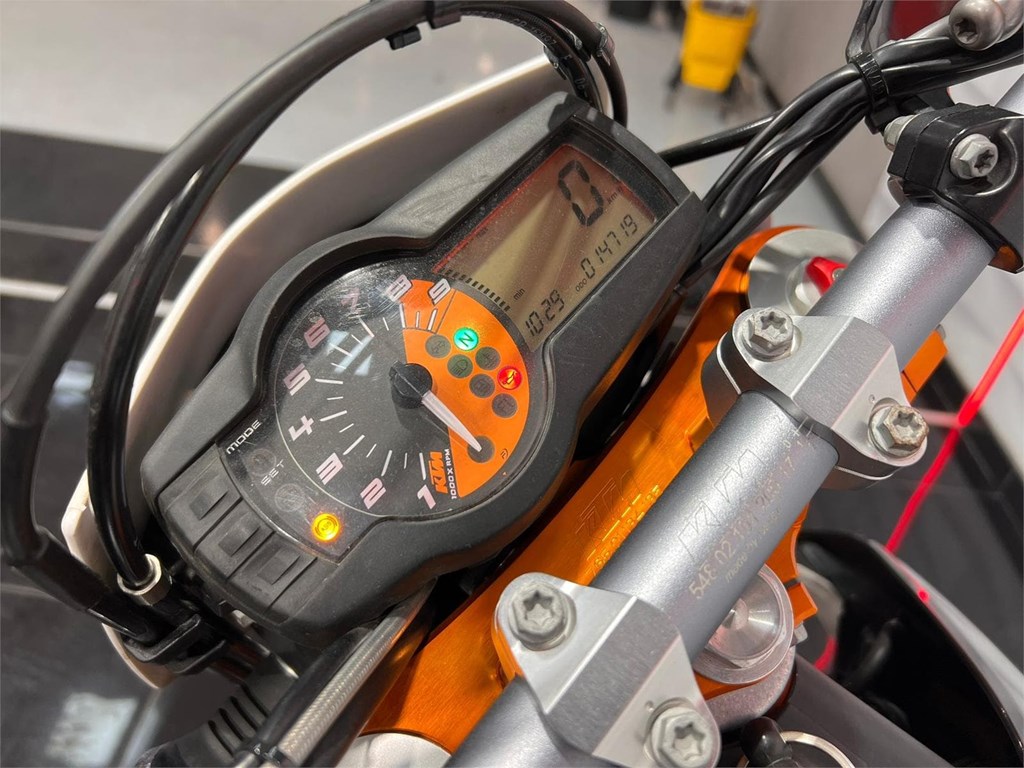 Foto 7 KTM 690 SMC R