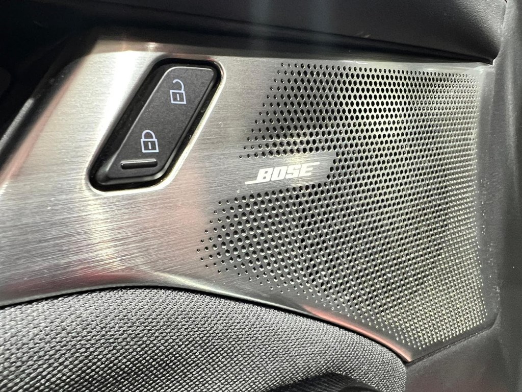 Foto 19 MAZDA 3  2.0 122CV HEV