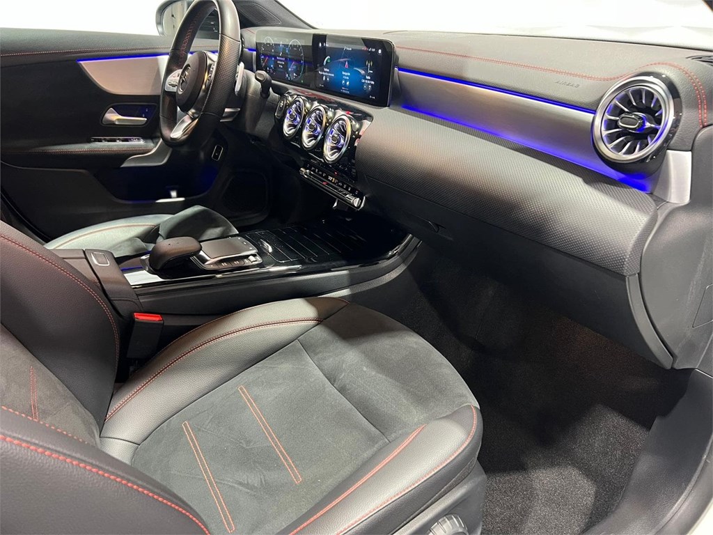 Foto 12 MERCEDES-BENZ CLA 250e SHOOTING BRAKE 