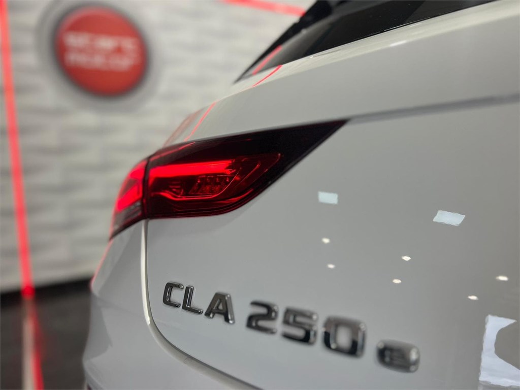 Foto 5 MERCEDES-BENZ CLA 250e SHOOTING BRAKE 