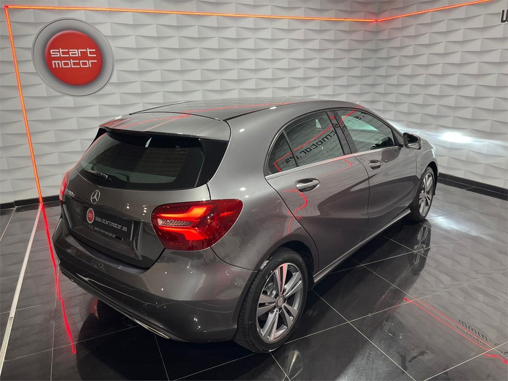 Foto 5 MERCEDES BENZ CLASE A 200 D STYLE