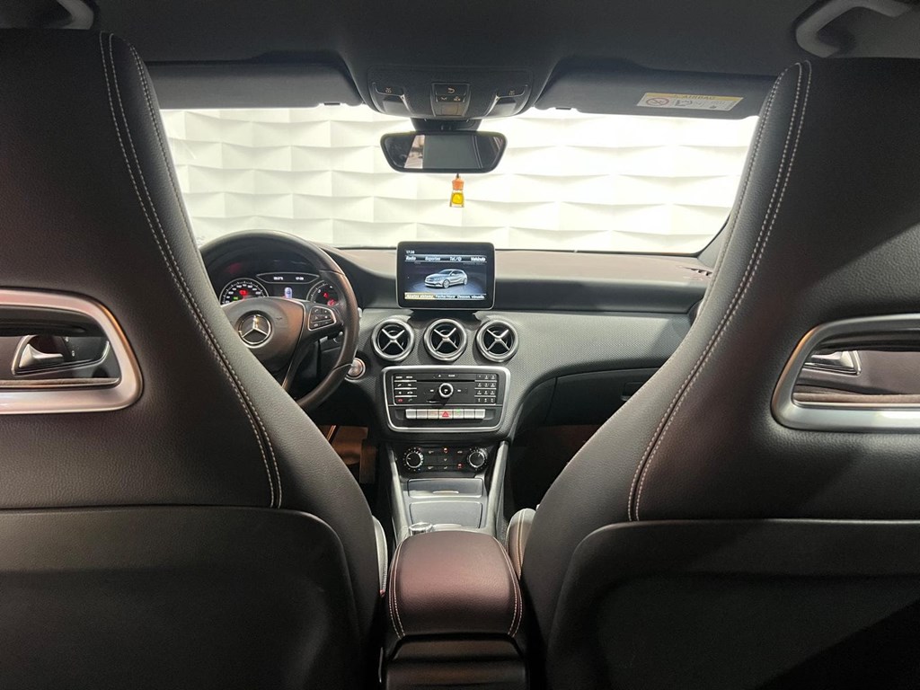 Foto 6 MERCEDES BENZ CLASE A 200d
