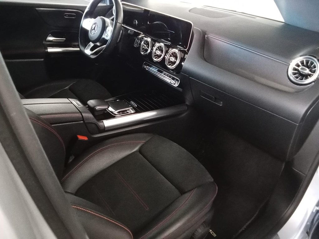 Foto 5 MERCEDES BENZ CLASE B 200d AMG