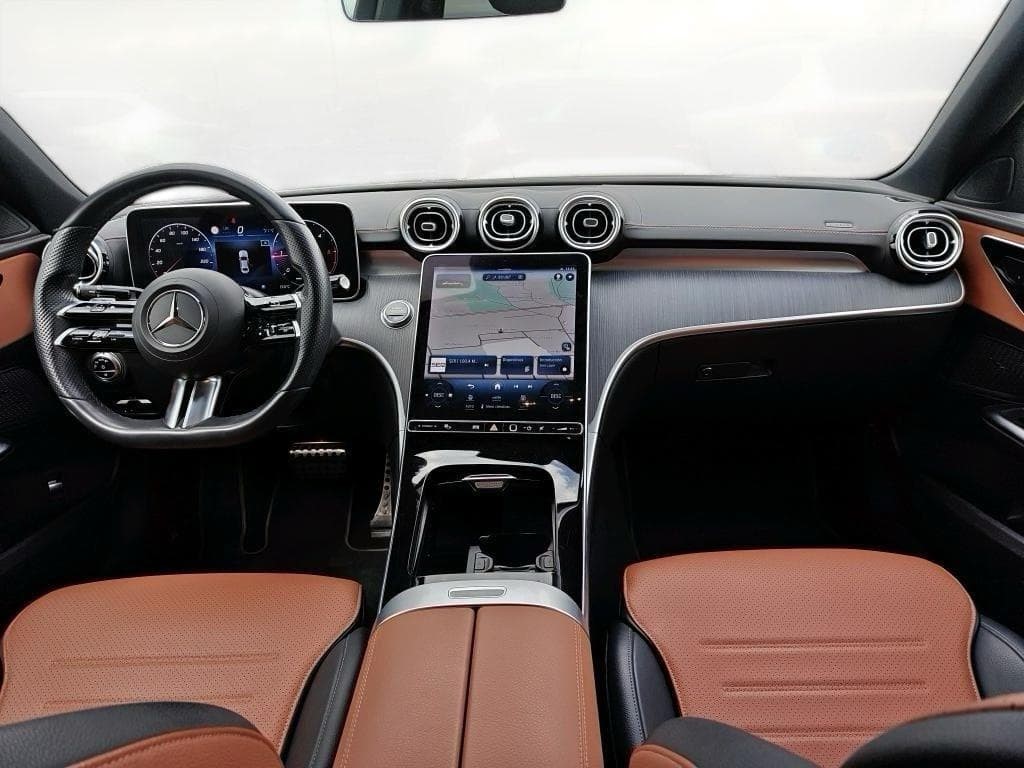 Foto 5 MERCEDES BENZ CLASE C 220d AMG LINE 220CV AT9