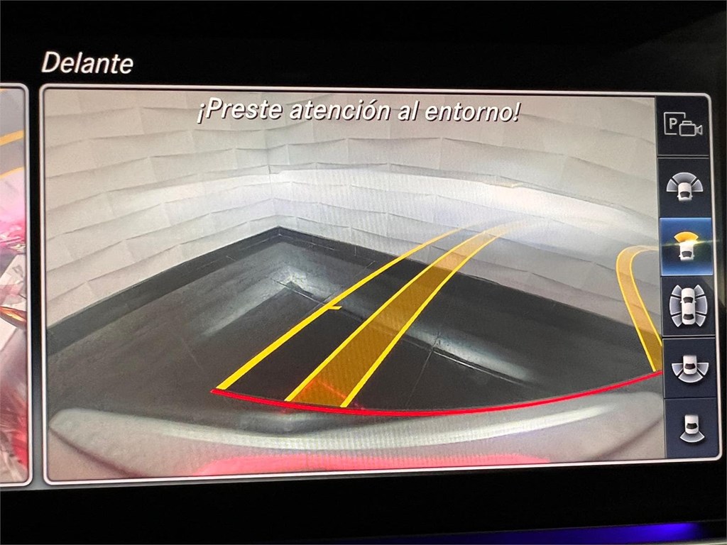 Foto 19 MERCEDES BENZ CLASE E 220D 2.0 194CV AMG