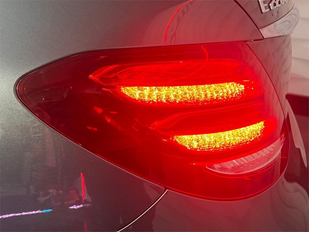 Foto 6 MERCEDES BENZ CLASE E 220D 2.0 194CV AMG