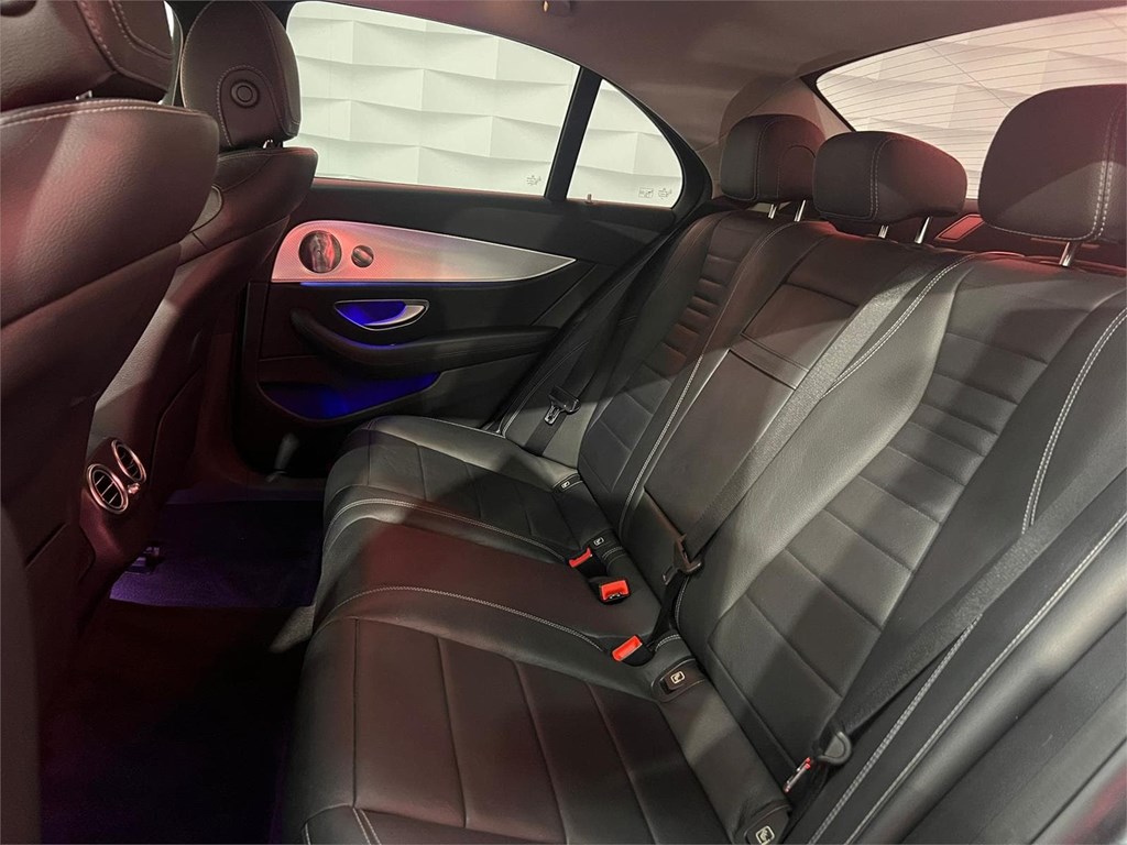 Foto 7 MERCEDES BENZ CLASE E 220D 2.0 194CV AMG