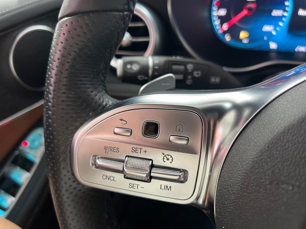 Foto 13 MERCEDES-BENZ CLASE GLC 300d 4MATIC 2.0 AMG LINE 245CV AT9
