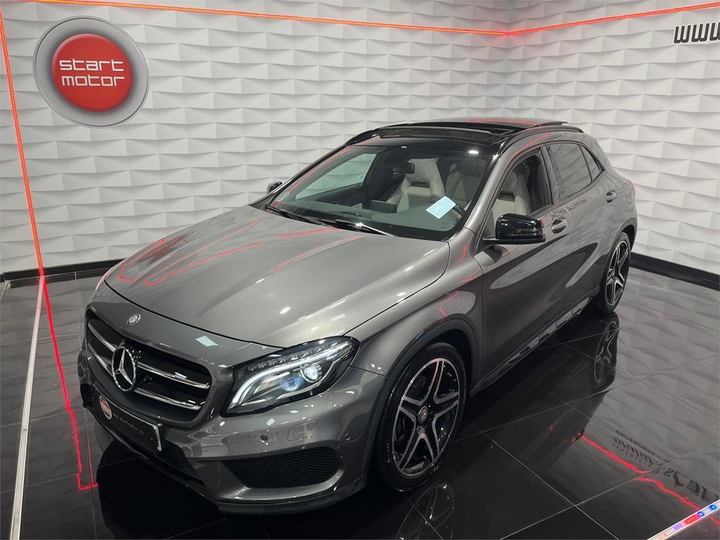 Foto 2 MERCEDES BENZ GLA 220D 2.2 170CV AMG LINE