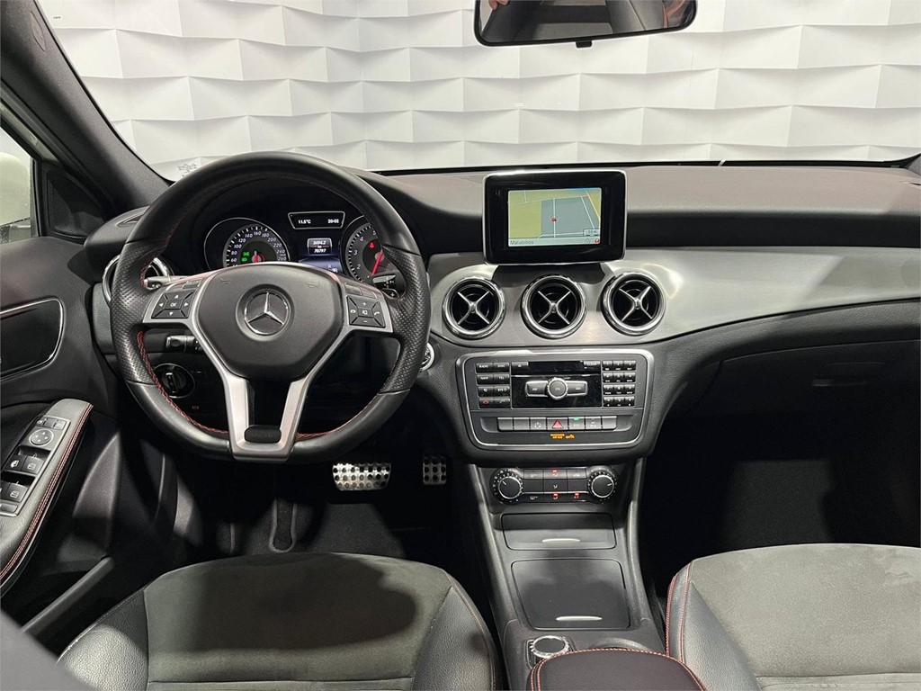 Foto 7 MERCEDES BENZ GLA 250 2.0 211CV