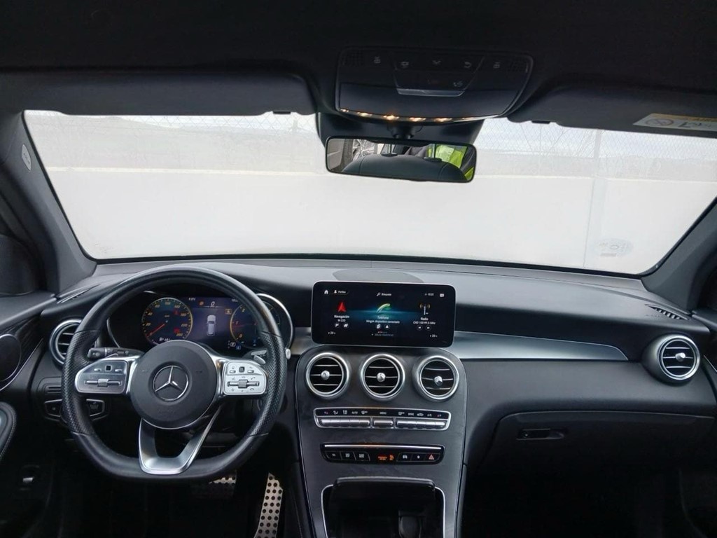 Foto 3 MERCEDES BENZ GLC 200d 4MATIC AMG LINE 165CV AT9