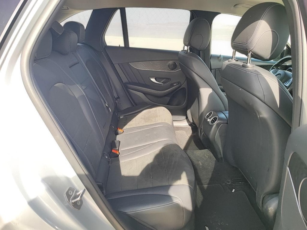 Foto 5 MERCEDES BENZ GLC 220d 4MATIC AMG LINE 2.1 170CV AT9