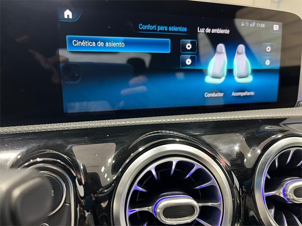 Foto 21 MERCEDES CLA 250 4MATIC AMG LINE