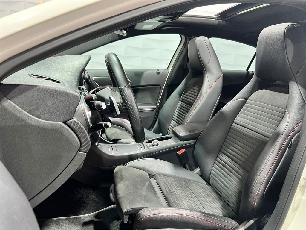 Foto 8 MERCEDES CLASE A 200d