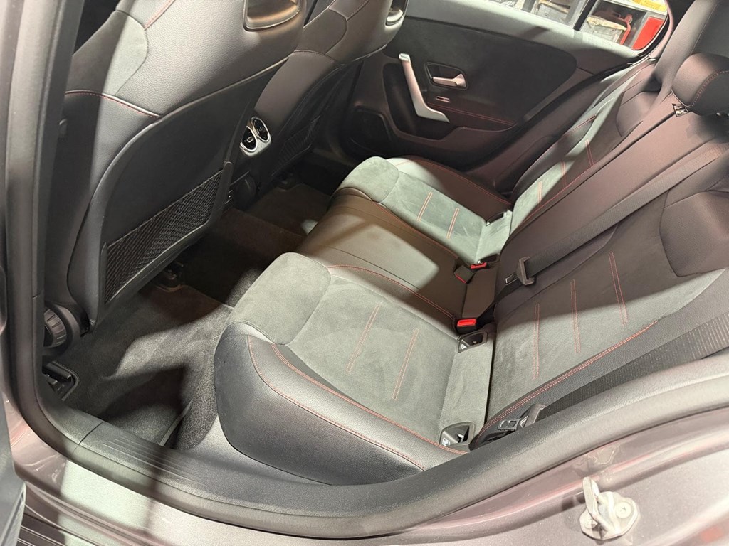 Foto 10 MERCEDES CLASE A 200d