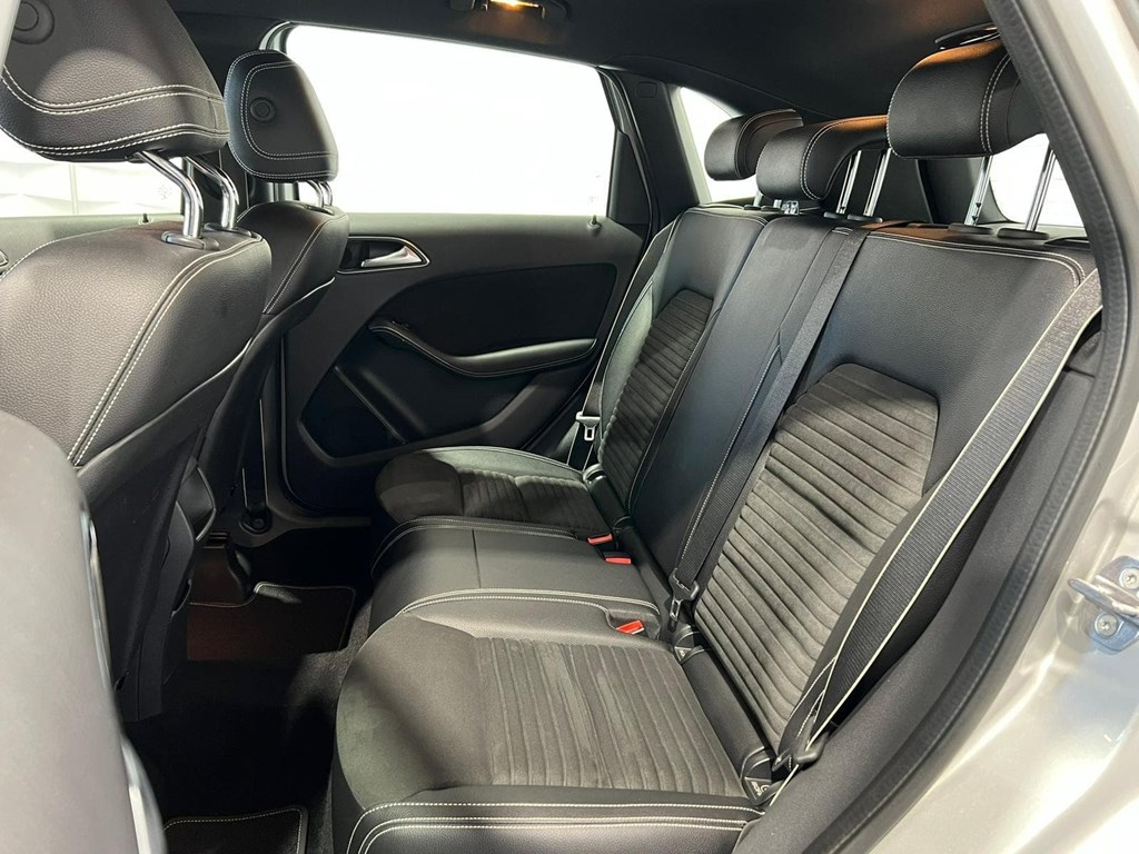 Foto 10 MERCEDES CLASE B 200d
