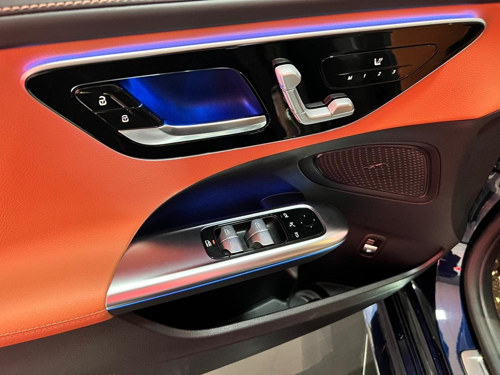 Foto 12 MERCEDES CLASE C 220d AMG LINE 220CV AT9