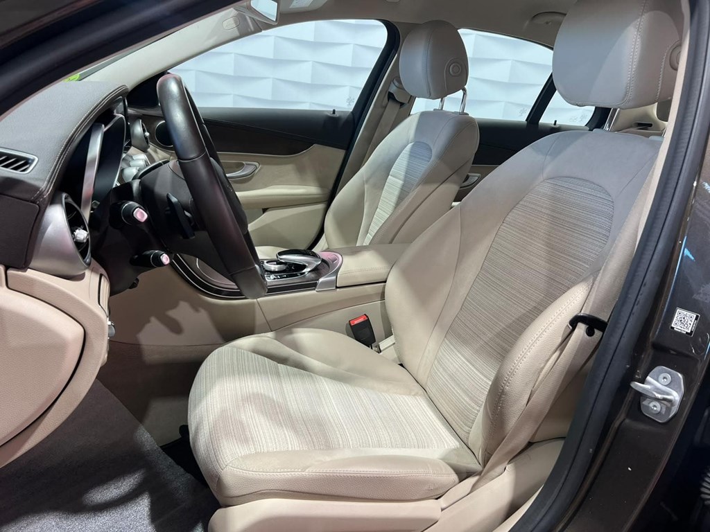 Foto 10 MERCEDES CLASE C 220d EXCLUSIVE