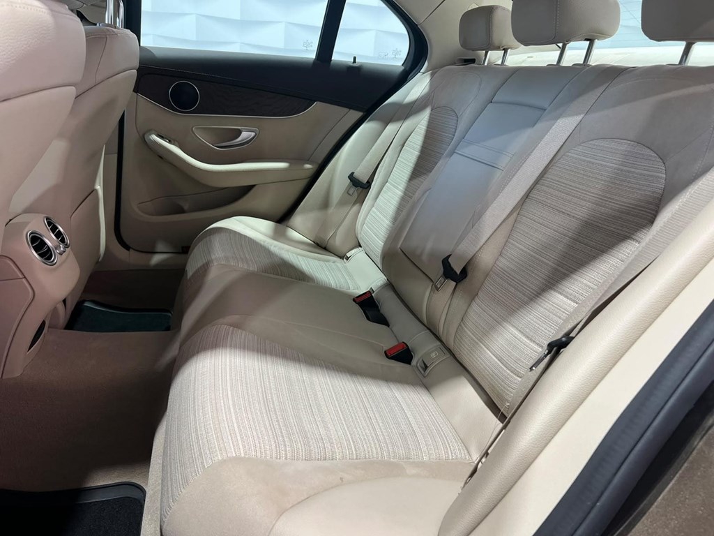 Foto 12 MERCEDES CLASE C 220d EXCLUSIVE