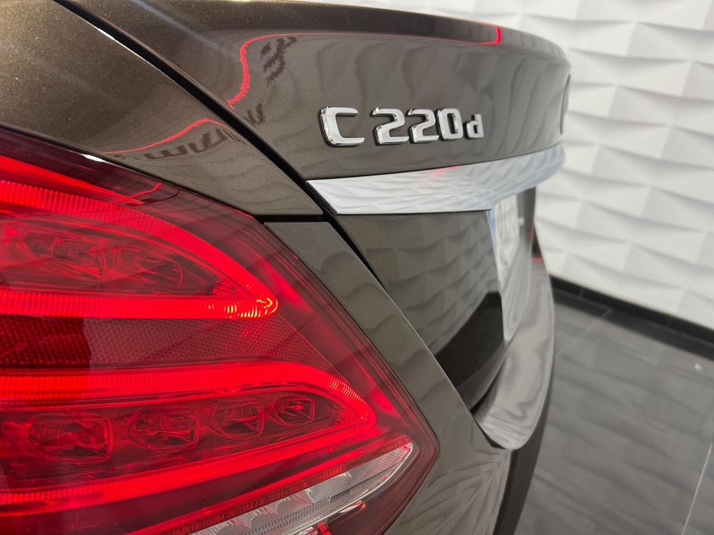 Foto 6 MERCEDES CLASE C 220d EXCLUSIVE