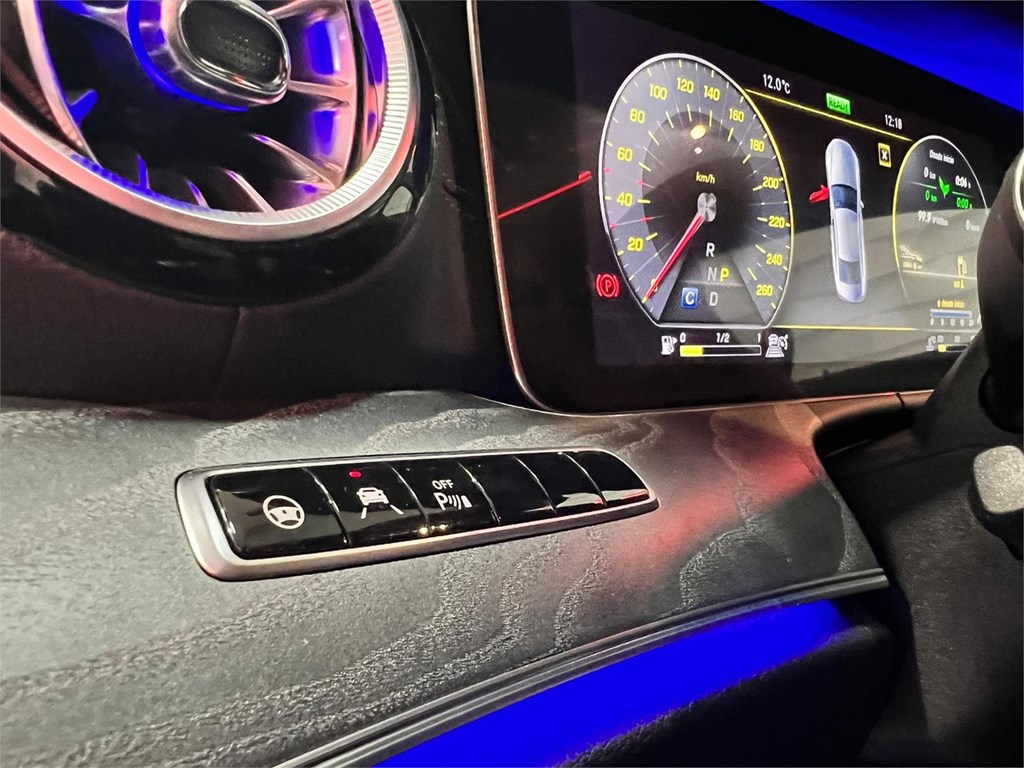 Foto 20 MERCEDES CLS 450 4MATIC 3.0 367CV