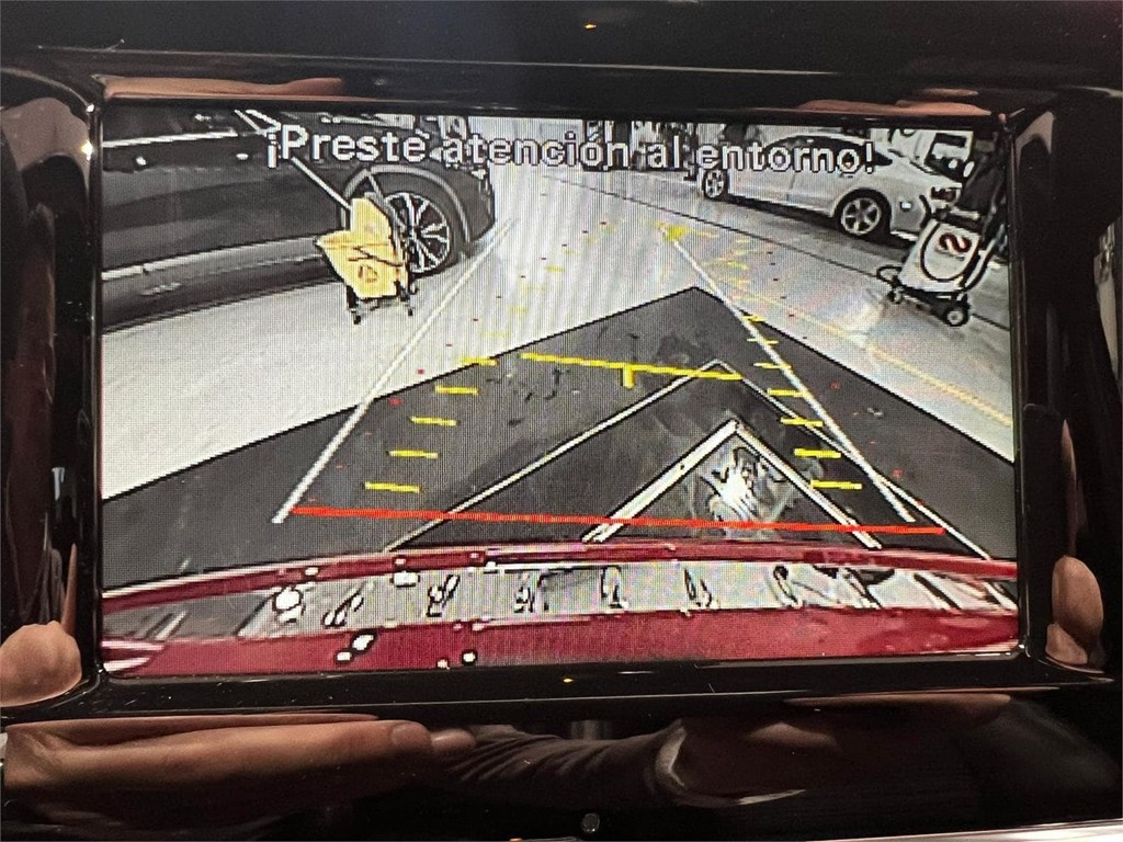 Foto 15 MERCEDES GLA 220CDI AMG LINE 