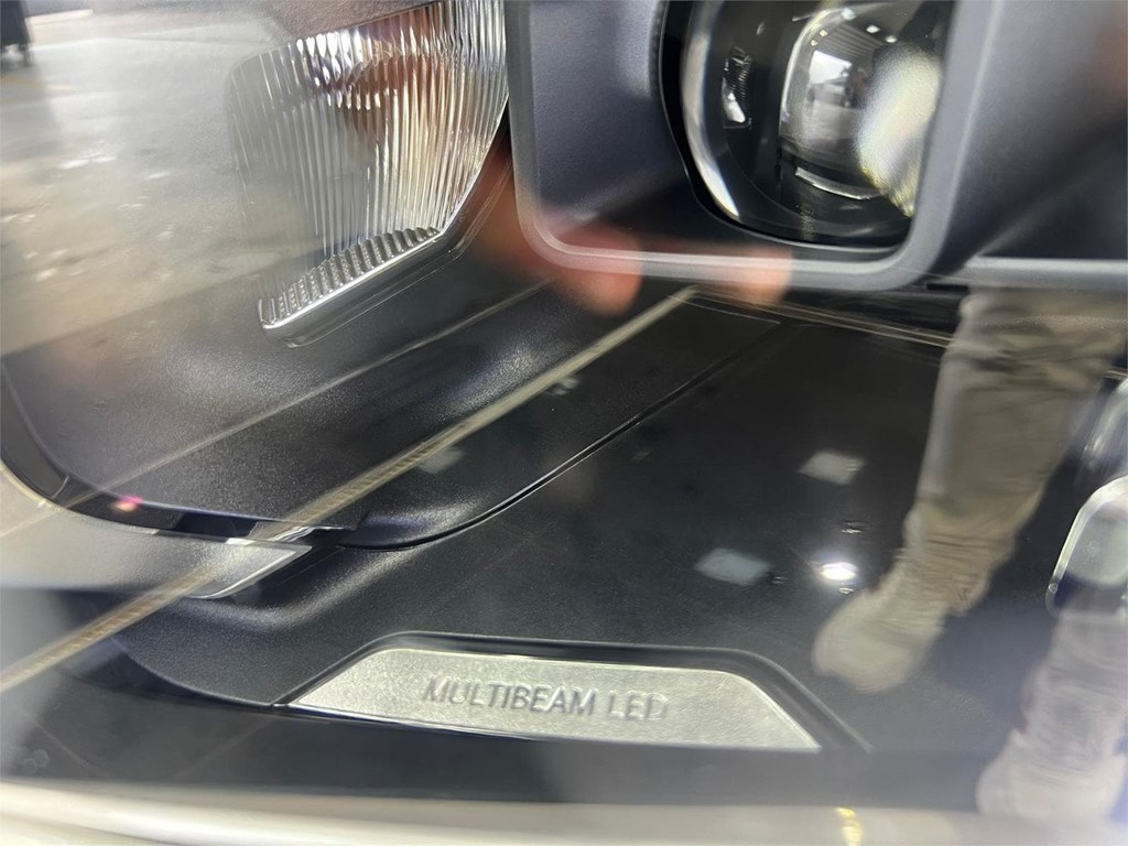 Foto 6 MERCEDES GLB 200 163CV AMG