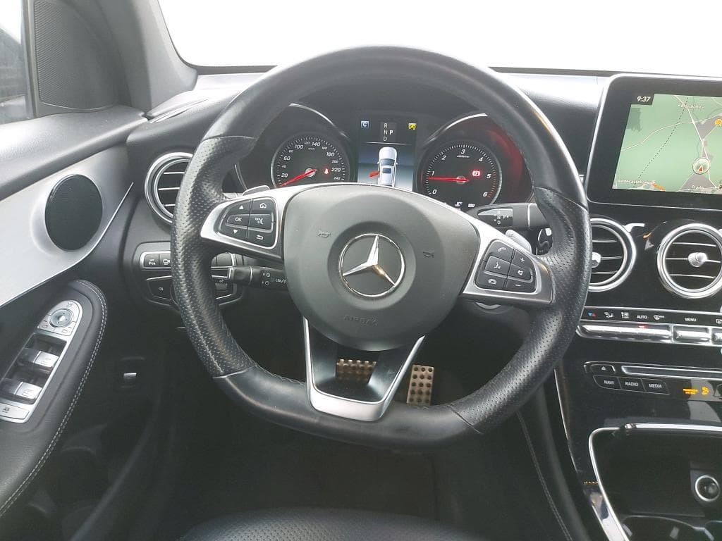 Foto 4 MERCEDES  GLC COUPE 220 D 4MATIC AMG 2.1 CDI 170CV 9GTRONIC