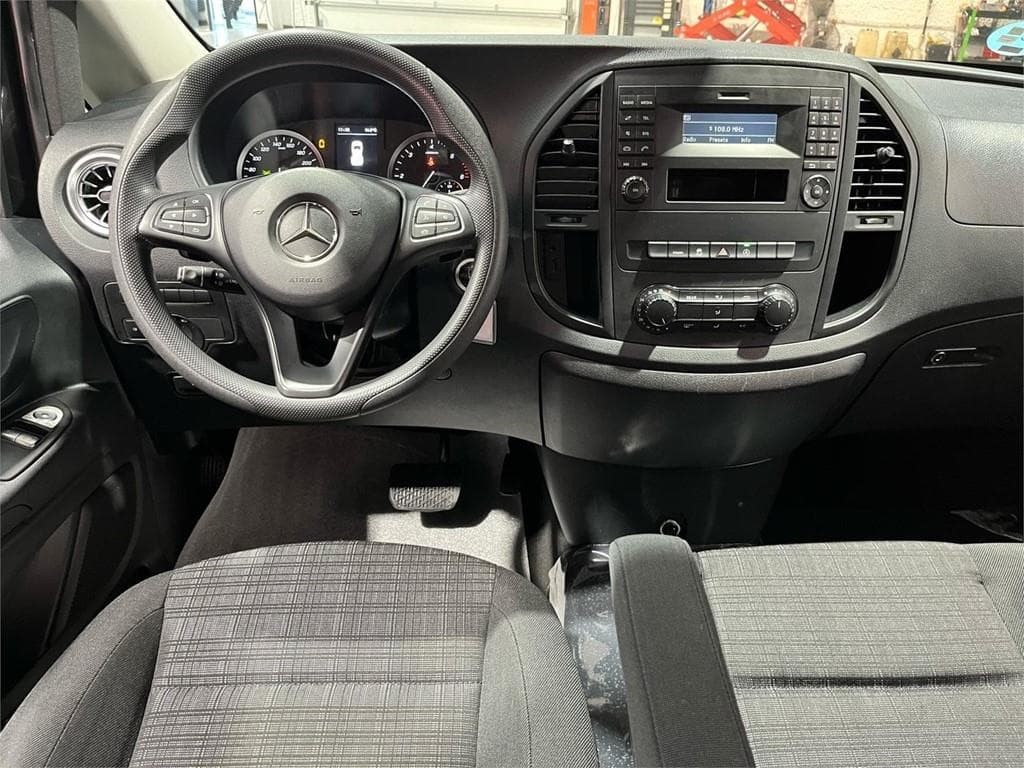 Foto 6 MERCEDES VITO 116CDI TOURER PRO LARGA