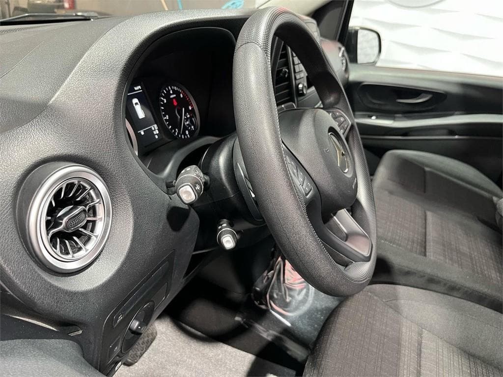 Foto 7 MERCEDES VITO 116CDI TOURER PRO LARGA