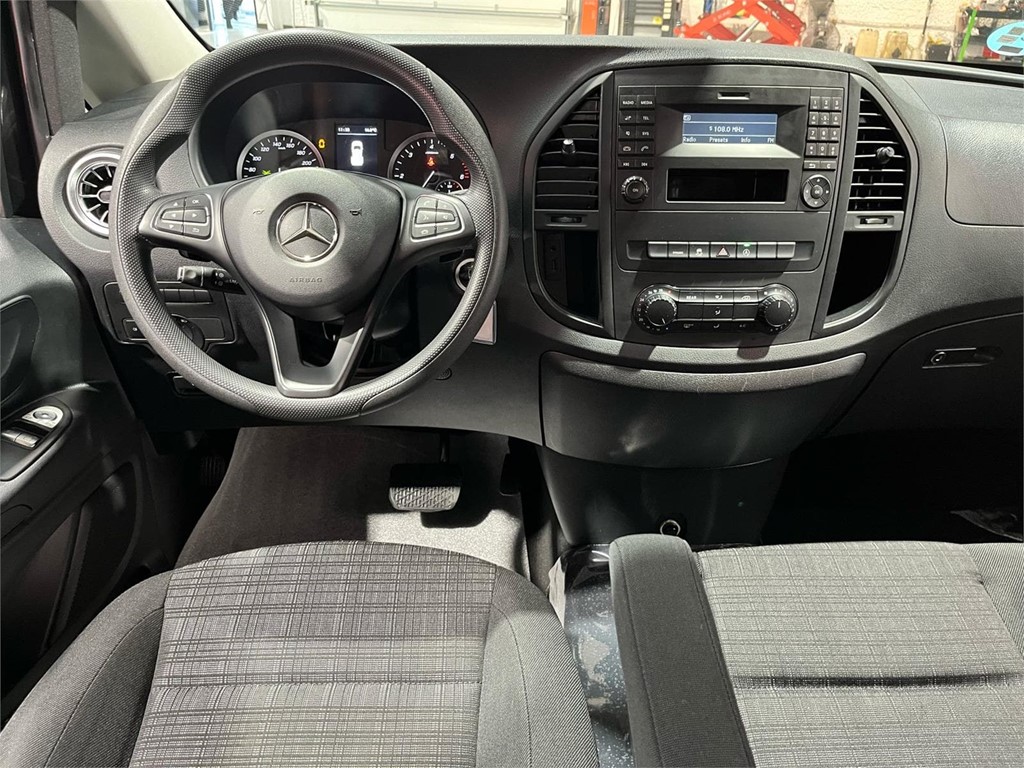 Foto 7 MERCEDES VITO 116CDI TOURER PRO LARGA 
