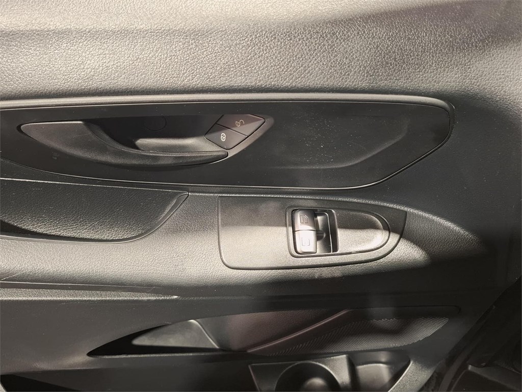 Foto 19 MERCEDES VITO FURGON SELECT LARGA 114CDI 136CV AUT