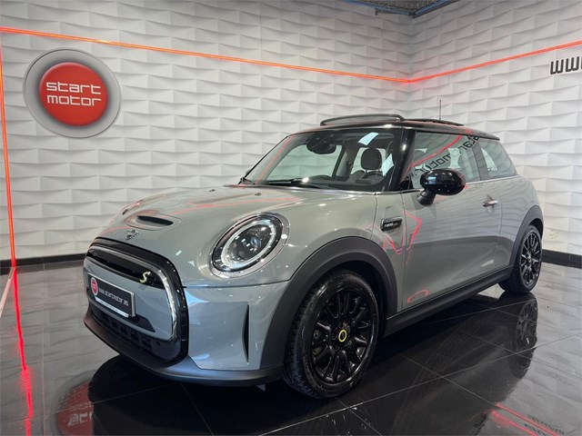 MINI COOPER SE CAMDEN 