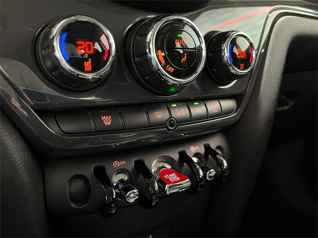 Foto 13 MINI COUNTRYMAN COOPER D 2.0 150CV 