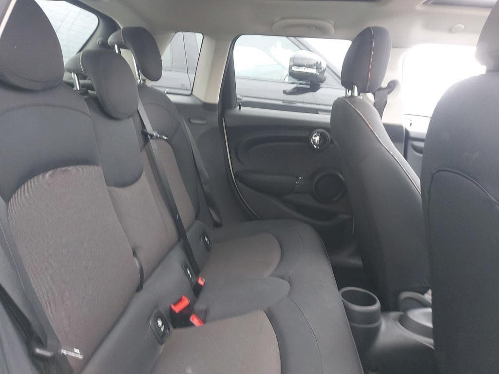 Foto 10 MINI ONE 1.5 100CV