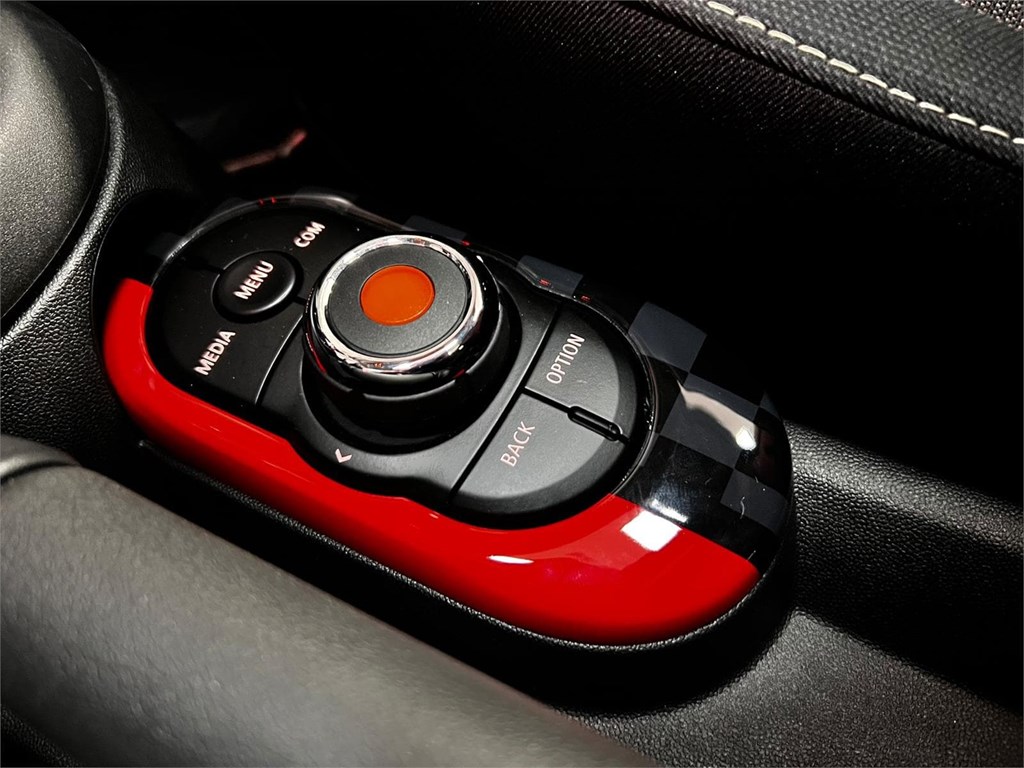 Foto 13 MINI ONE 1.5 100CV