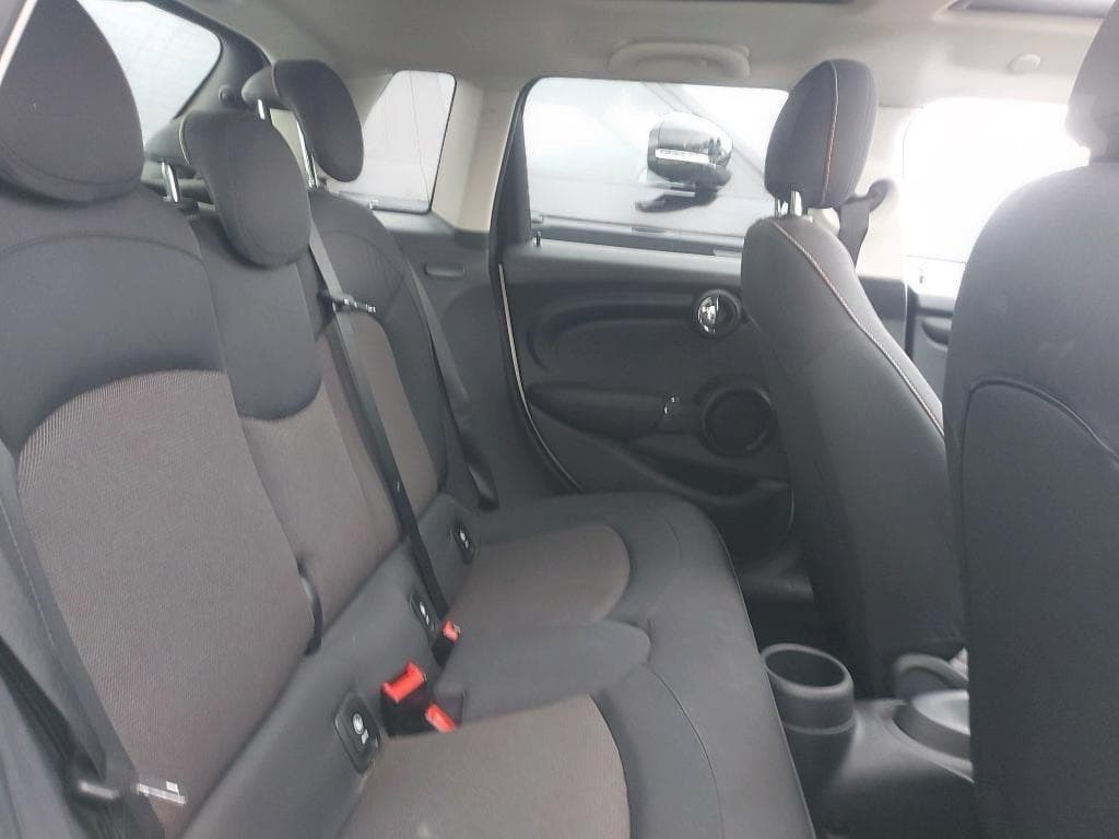 Foto 9 MINI ONE 1.5 100CV