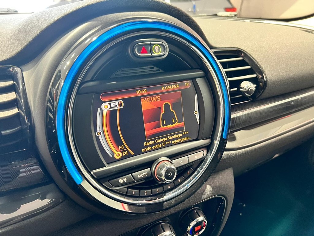 Foto 11 MINI ONE CLUBMAN COOPER 