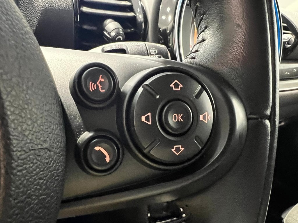 Foto 13 MINI ONE CLUBMAN COOPER 