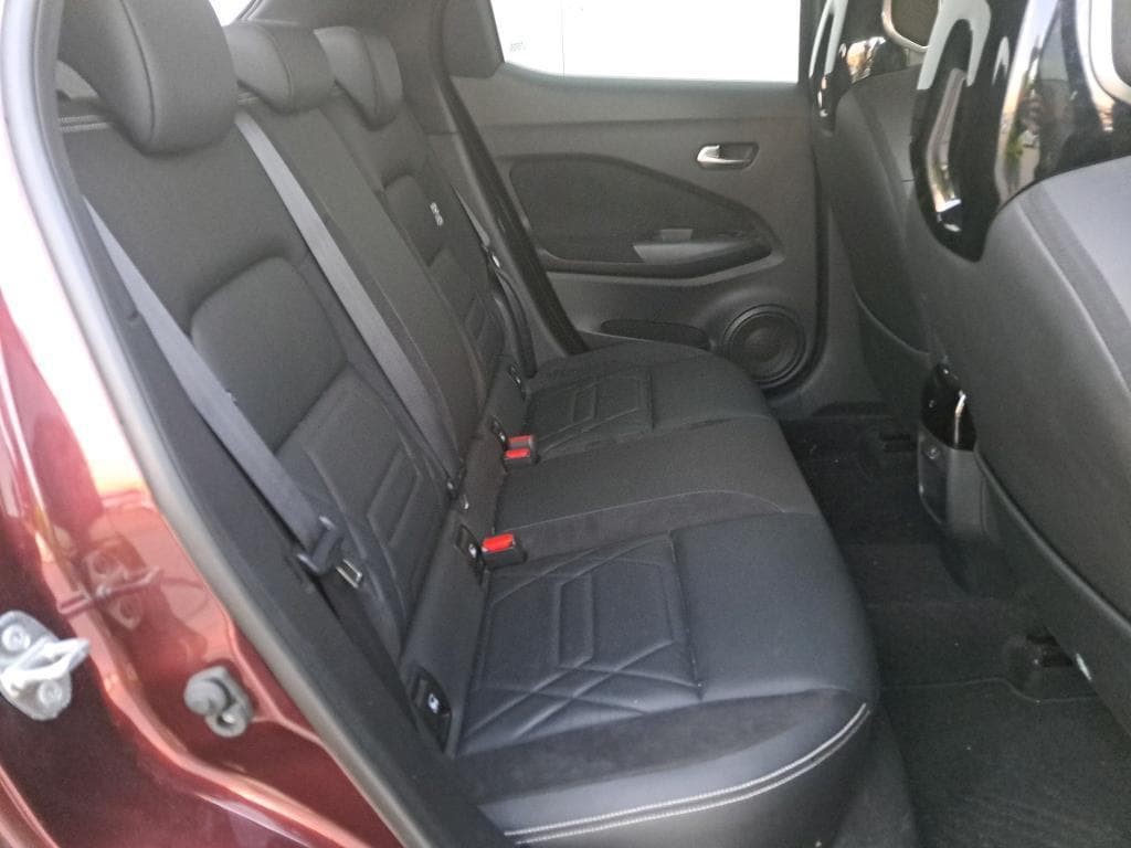 Foto 3 NISSAN JUKE DIG-T DESIGN CHIC BITONO N 1.0 116CV