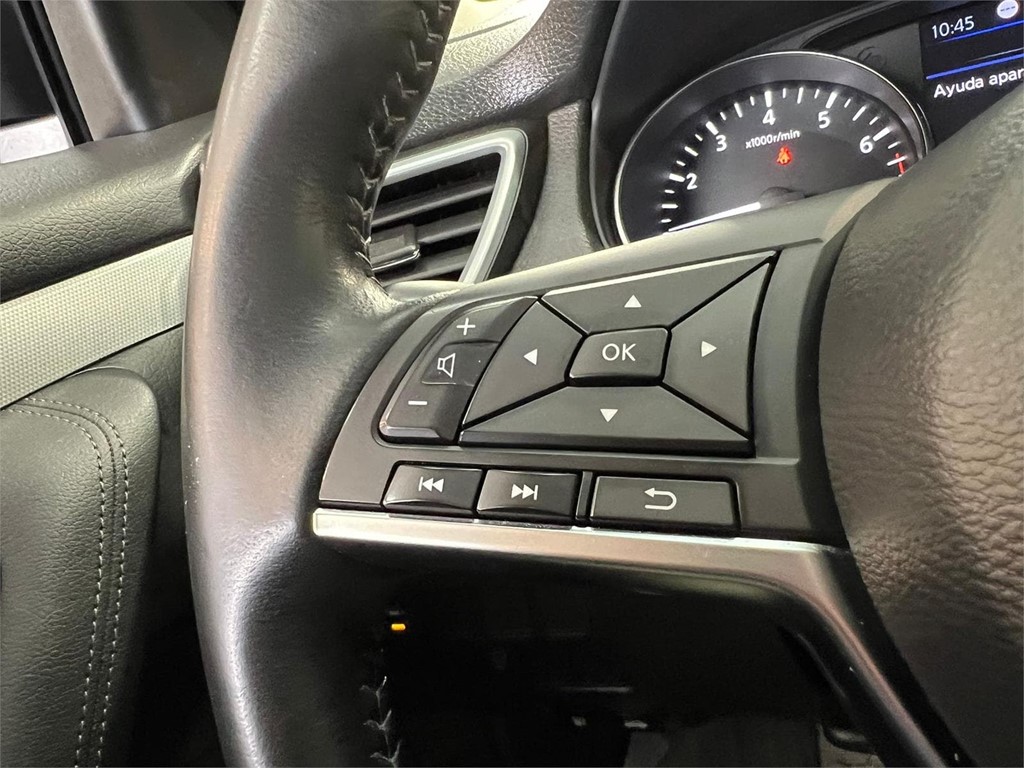 Foto 10 NISSAN QASHQAI 1.3 140CV 