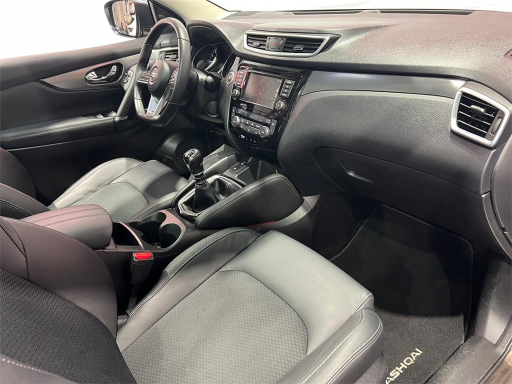 Foto 8 NISSAN QASHQAI 1.3 140CV 