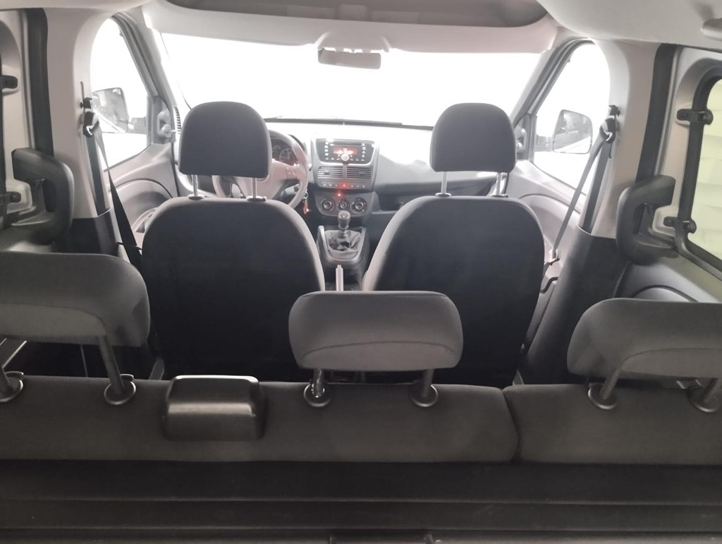 Foto 7 OPEL COMBO VAN TOUR EXPRESSION 1.6 105CV