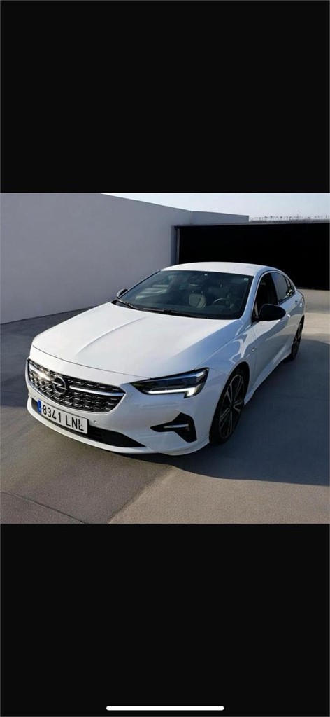 Foto 1 OPEL INSIGNIA LINE PLUS 2.0 176CV AT8