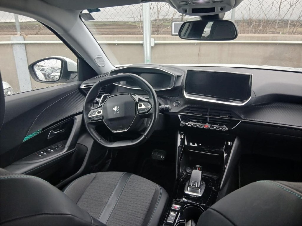 Foto 3 PEUGEOT 2008 ALLURE PACK 1.5 130CV