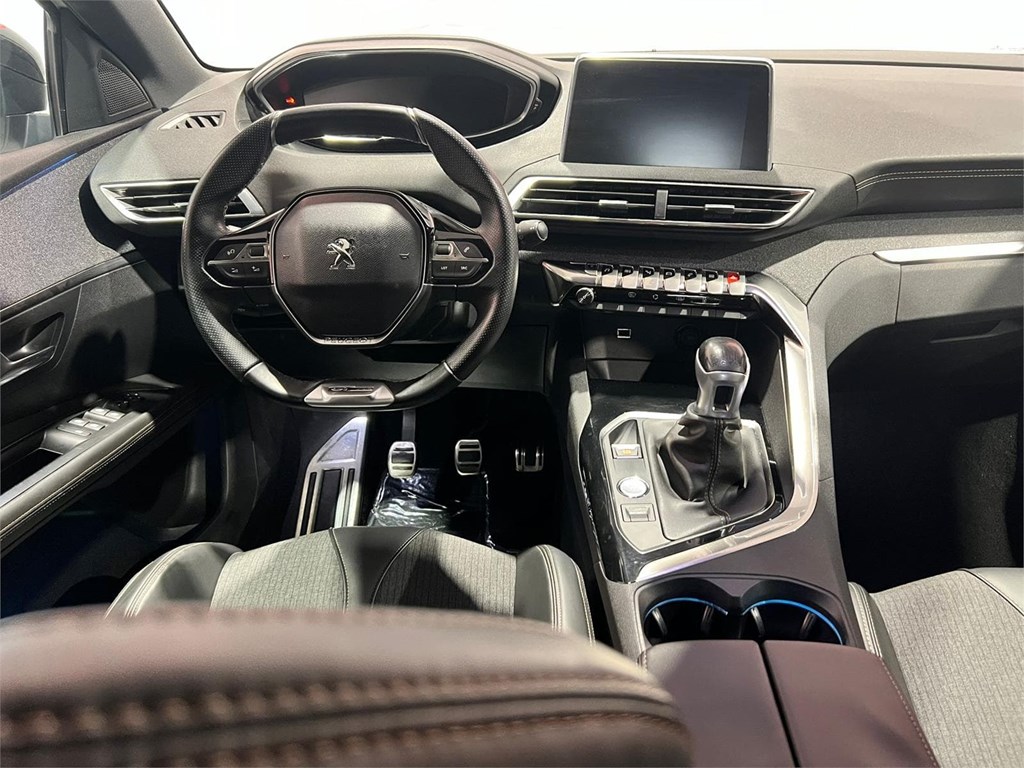 Foto 5 PEUGEOT 3008 GT LINE 2.0 150CV